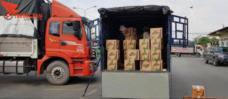Tổng hợp những loại hàng hóa thường vận chuyển bằng xe tải 1 tấn