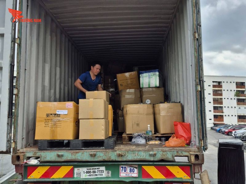 Bảng Giá Cước Vận Chuyển Hàng Hóa Bằng Ô Tô