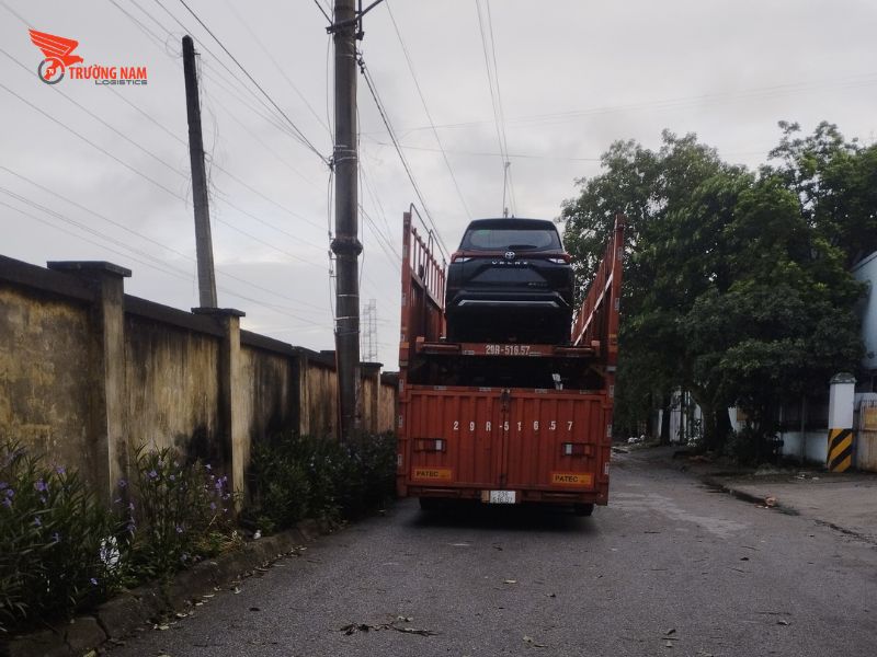 Dịch Vụ Vận Chuyển Xe Ô Tô Đồng Tháp Chuyên Nghiệp - An Toàn 100% 2 Trường Nam Logistics