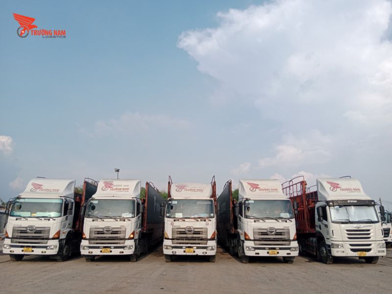 Vận Chuyển Xe Ô Tô Cho Nhà Máy Sản Xuất: Giải Pháp An Toàn, Tiết Kiệm 3 Hệ thống xe lồng chuyên dụng hiện đại