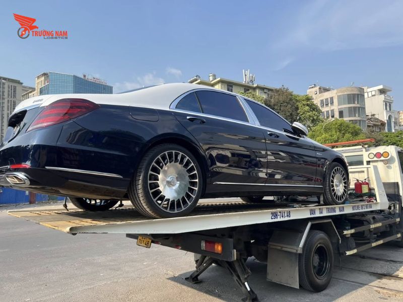 Vận Chuyển Xe Ô Tô Cho Nhà Máy Sản Xuất: Giải Pháp An Toàn, Tiết Kiệm 5 Tiêu chuẩn an toàn khắt khe khi vận chuyển ô tô mới xuất xưởng
