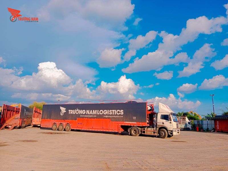 Vận chuyển xe ô tô Long An giá rẻ, an toàn