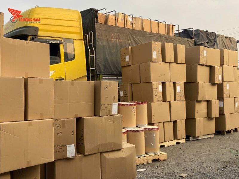 Nhà Xe Gửi Hàng Đi Lào Cai Từ Hà Nội, TPHCM Uy Tín, Cước Rẻ 4 Trường Nam Logistics