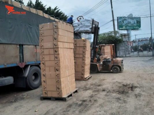 Chành xe đi Ninh Bình giao nhận tận nơi